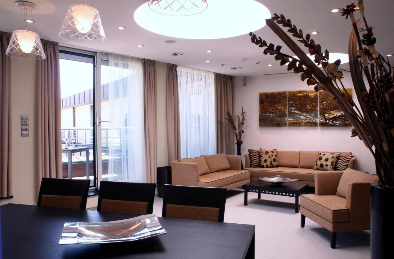 Radisson Blu Carlton Hotel, Bratislava Luaran gambar